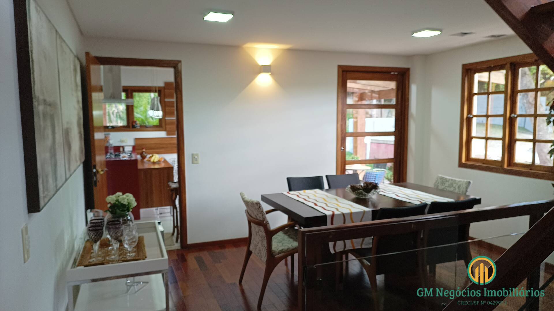 Casa de Condomínio à venda com 5 quartos, 320m² - Foto 42