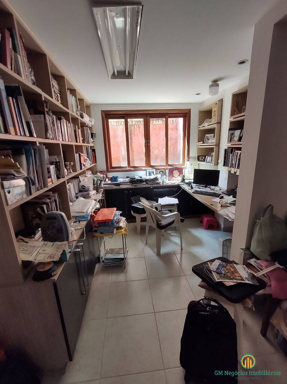 Casa de Condomínio à venda com 5 quartos, 320m² - Foto 43