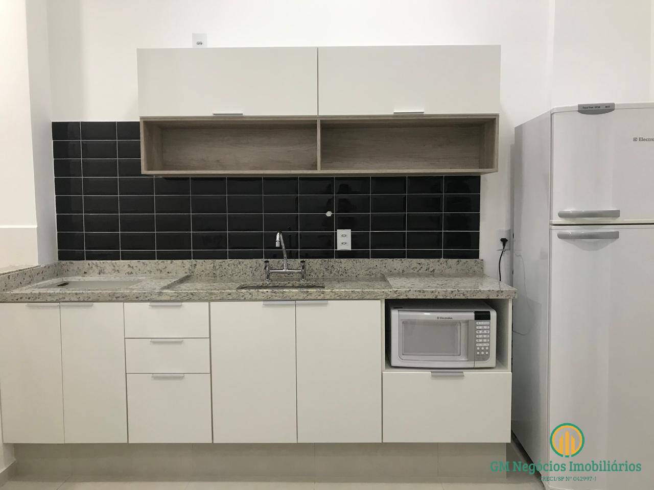 Apartamento à venda com 1 quarto, 38m² - Foto 1