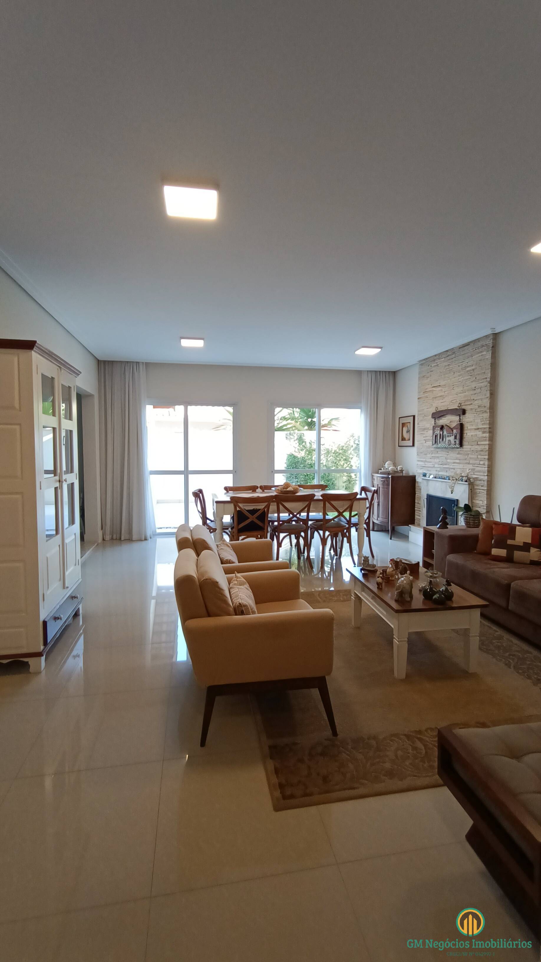 Casa à venda com 3 quartos, 230m² - Foto 41