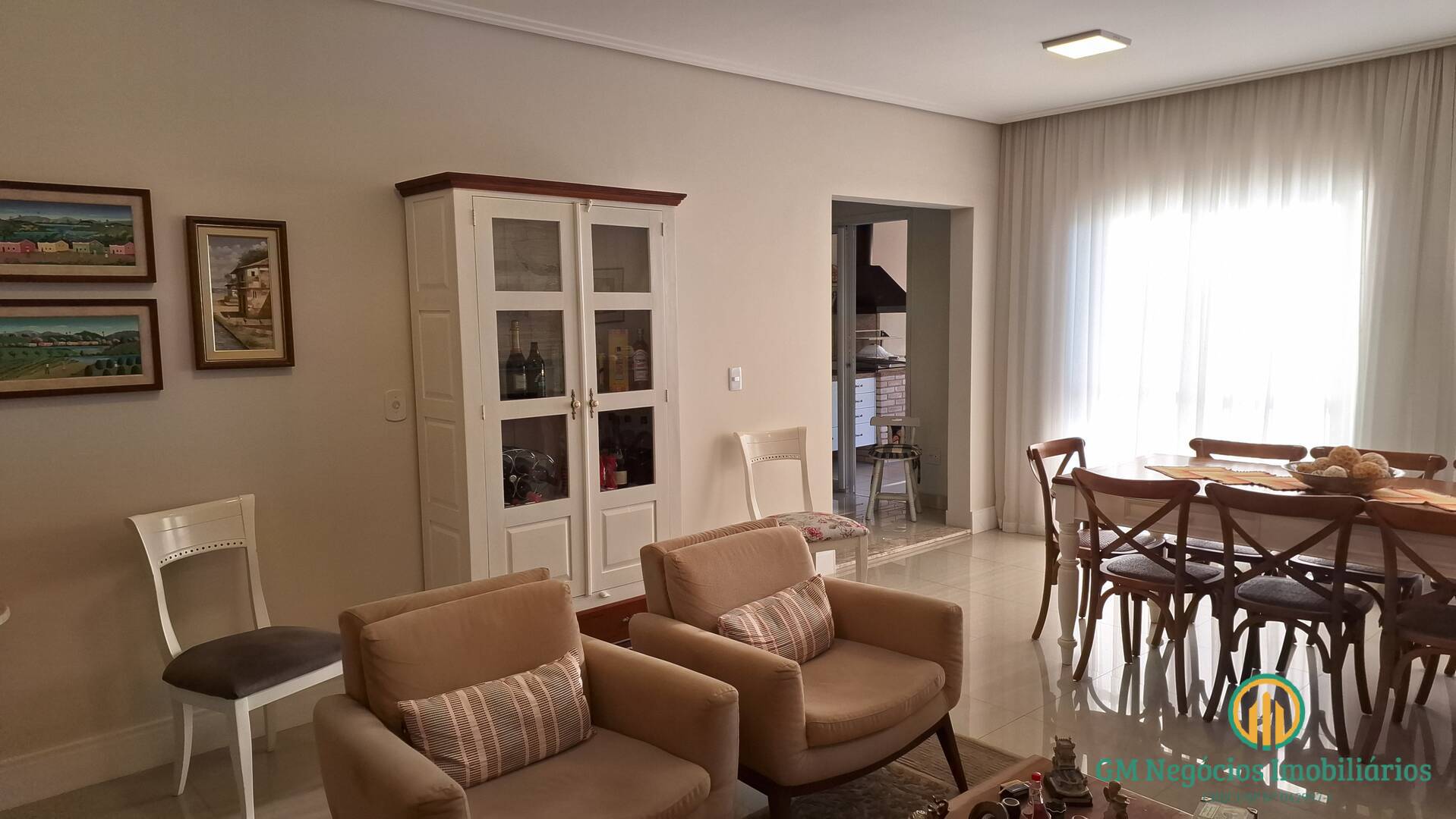 Casa à venda com 3 quartos, 230m² - Foto 50