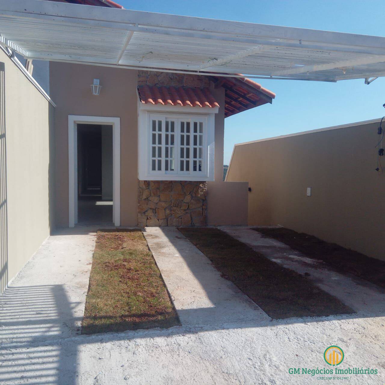 Casa à venda com 2 quartos, 60m² - Foto 5