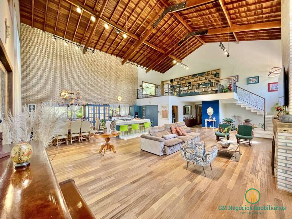 Casa de Condomínio à venda com 7 quartos, 920m² - Foto 2