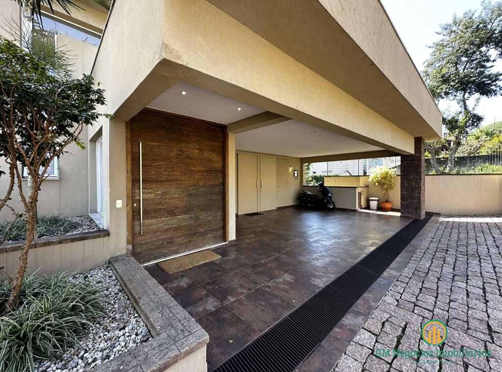 Casa de Condomínio à venda com 4 quartos, 453m² - Foto 1