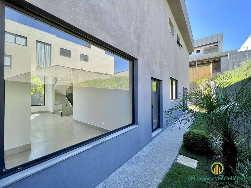 Casa de Condomínio à venda com 4 quartos, 393m² - Foto 26