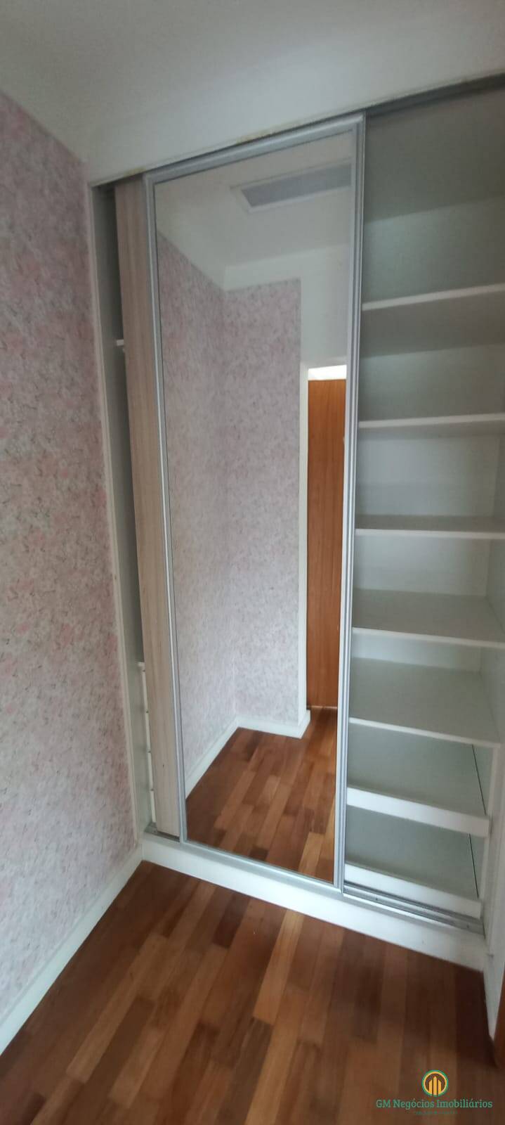 Casa de Condomínio à venda com 4 quartos, 380m² - Foto 27