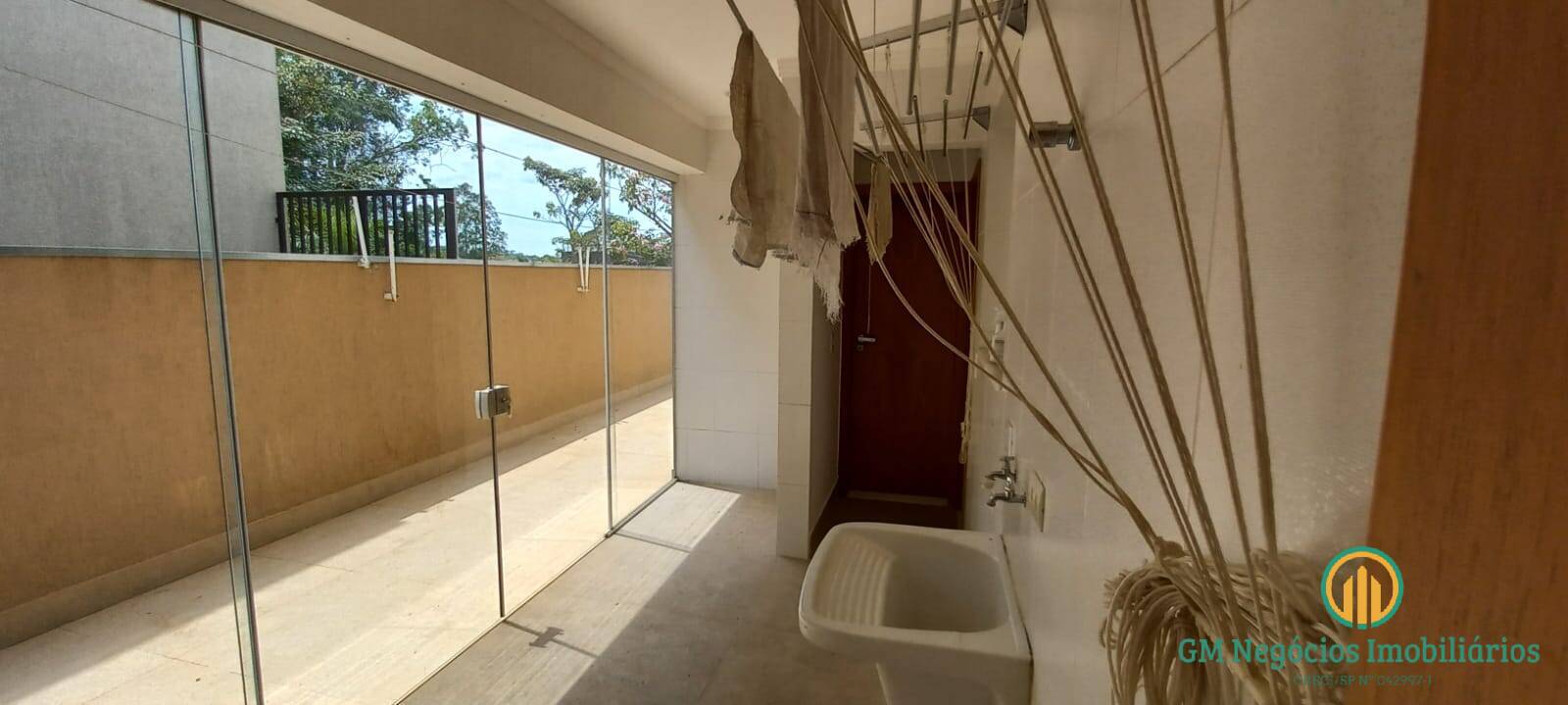 Casa de Condomínio à venda com 4 quartos, 380m² - Foto 8