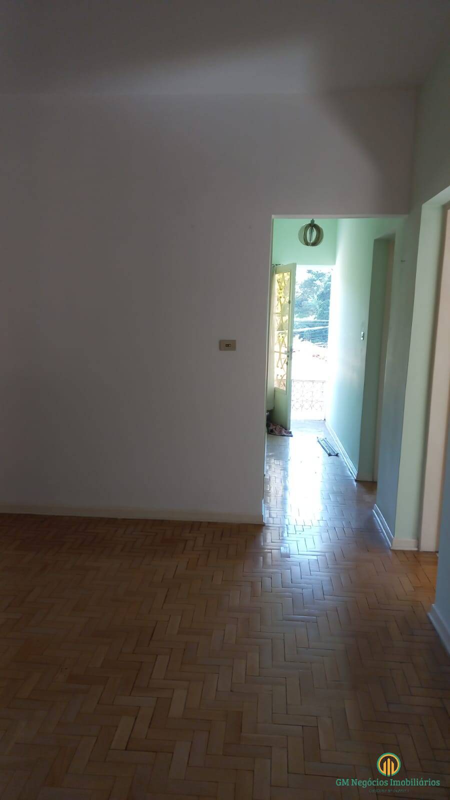 Prédio Inteiro à venda, 200m² - Foto 2