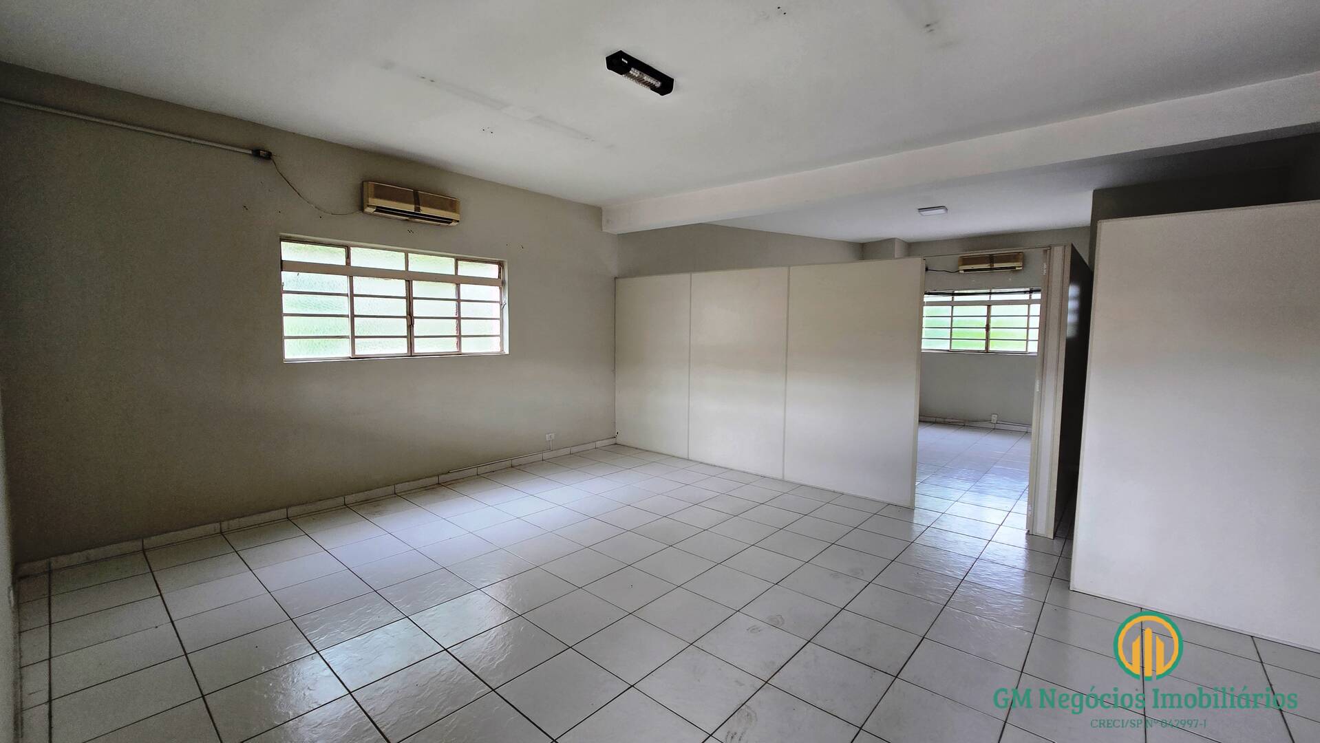 Conjunto Comercial-Sala para alugar, 59m² - Foto 1