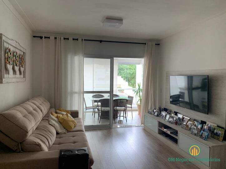 Apartamento à venda com 3 quartos, 101m² - Foto 2