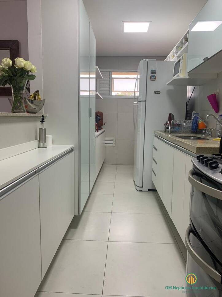 Apartamento à venda com 3 quartos, 101m² - Foto 7