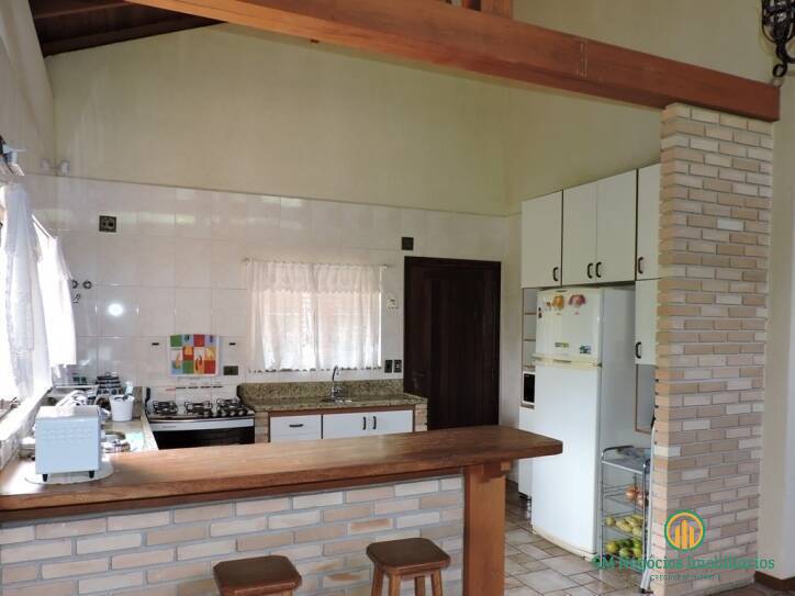 Casa à venda com 5 quartos, 530m² - Foto 11